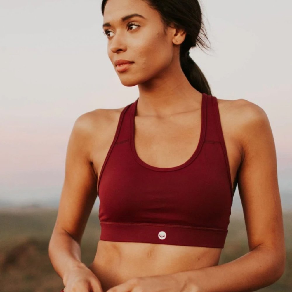 Senita Athletics Sarah Sports Bra w/phone pocket